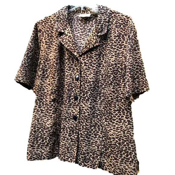 VINTAGE KATHIE LEE 18 W Animal Print Button Down Pit to Pit 23 1/4" PREWORN - Picture 1 of 16